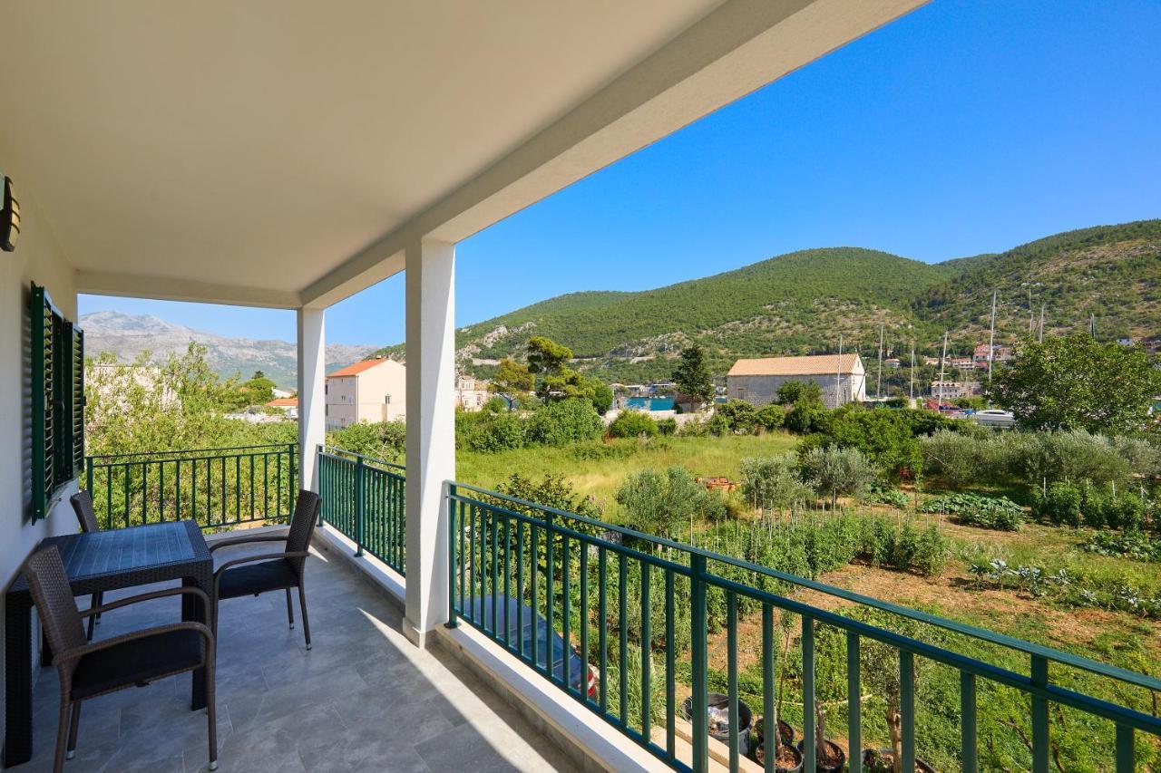 Villa Larum Mokosica